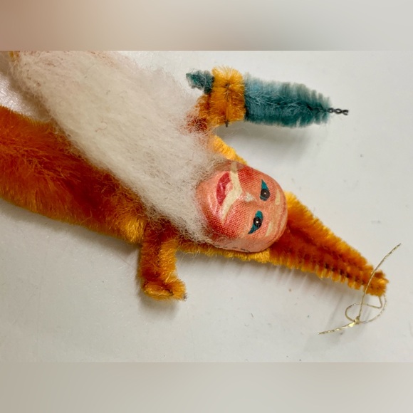 1940s Post WWII Antique Chenille Santa Claus Wire Brush Tree Ornament - Picture 7 of 7